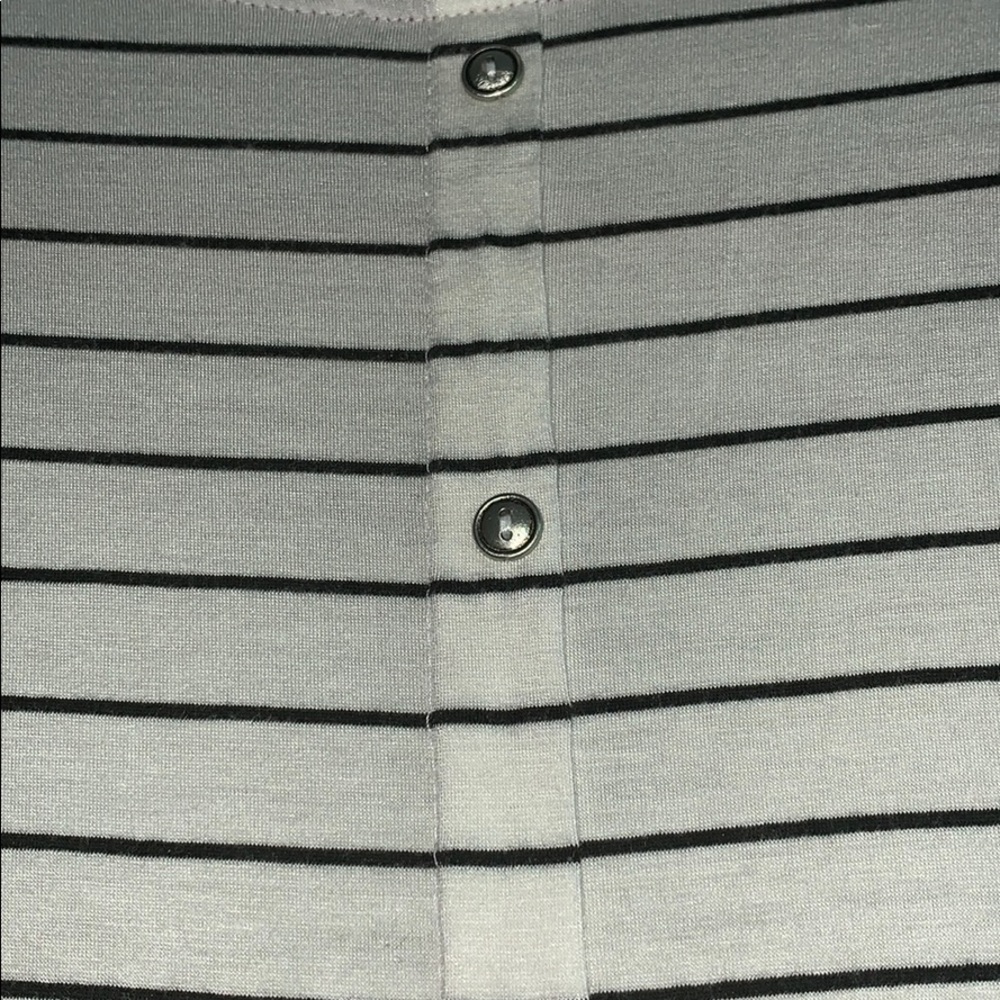Shirt - Picture 3 of 3